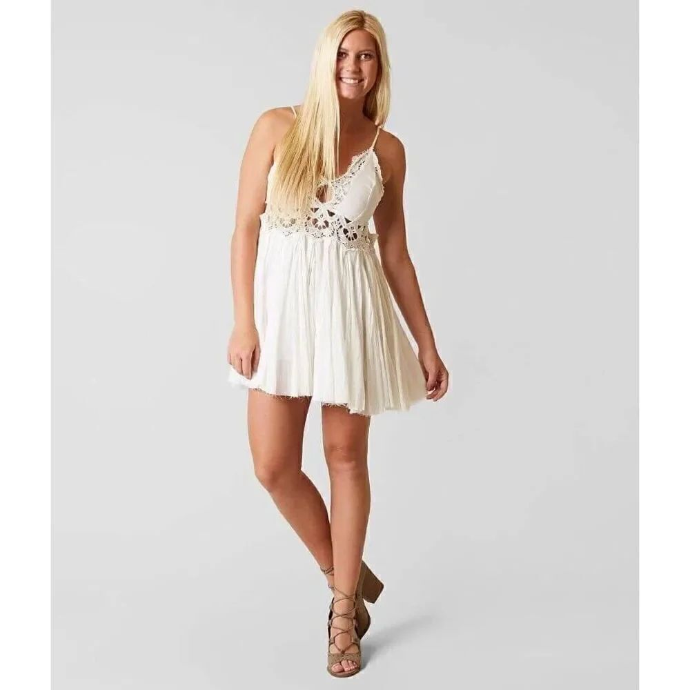 Women’s Free People FP One Ilektra White Ivory Lace Mini Dress Size Medium HTF